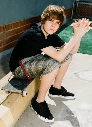 JustinBieberJustinNewPhoto1.jpg
