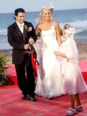 sarah_in_love_04_hochzeit_sarah_marc_303_404_Oliver_Schulze_-_ProSieben.jpg